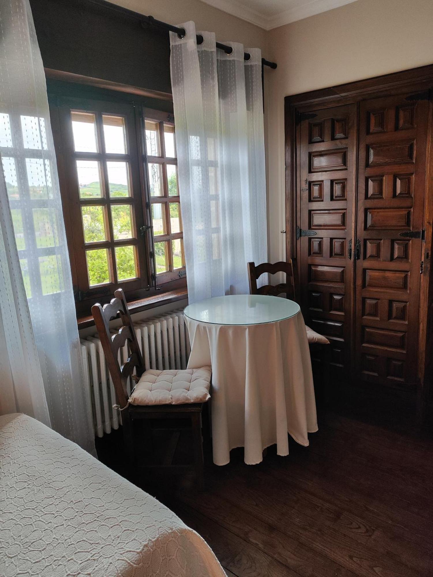 Pension Castio Santillana del Mar Zewnętrze zdjęcie
